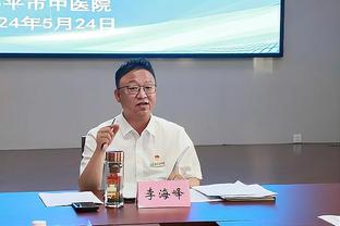 杜兰特：比尔上一场对三分全丢很生气 他这场非常专注